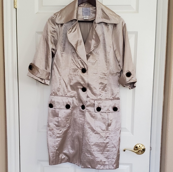 Metallic 3/4 sleeve trench velvet buttons - Picture 1 of 12